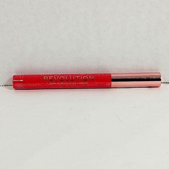 Revolution Makeup London Velvet Kiss Lip Crayon Liner Decadence 0.04 oz SEALED - Picture 7 of 10